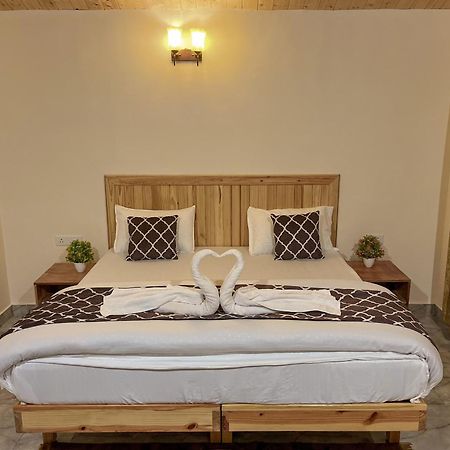 Ahava Kasol Riverside Cafe And Cottages Exterior foto