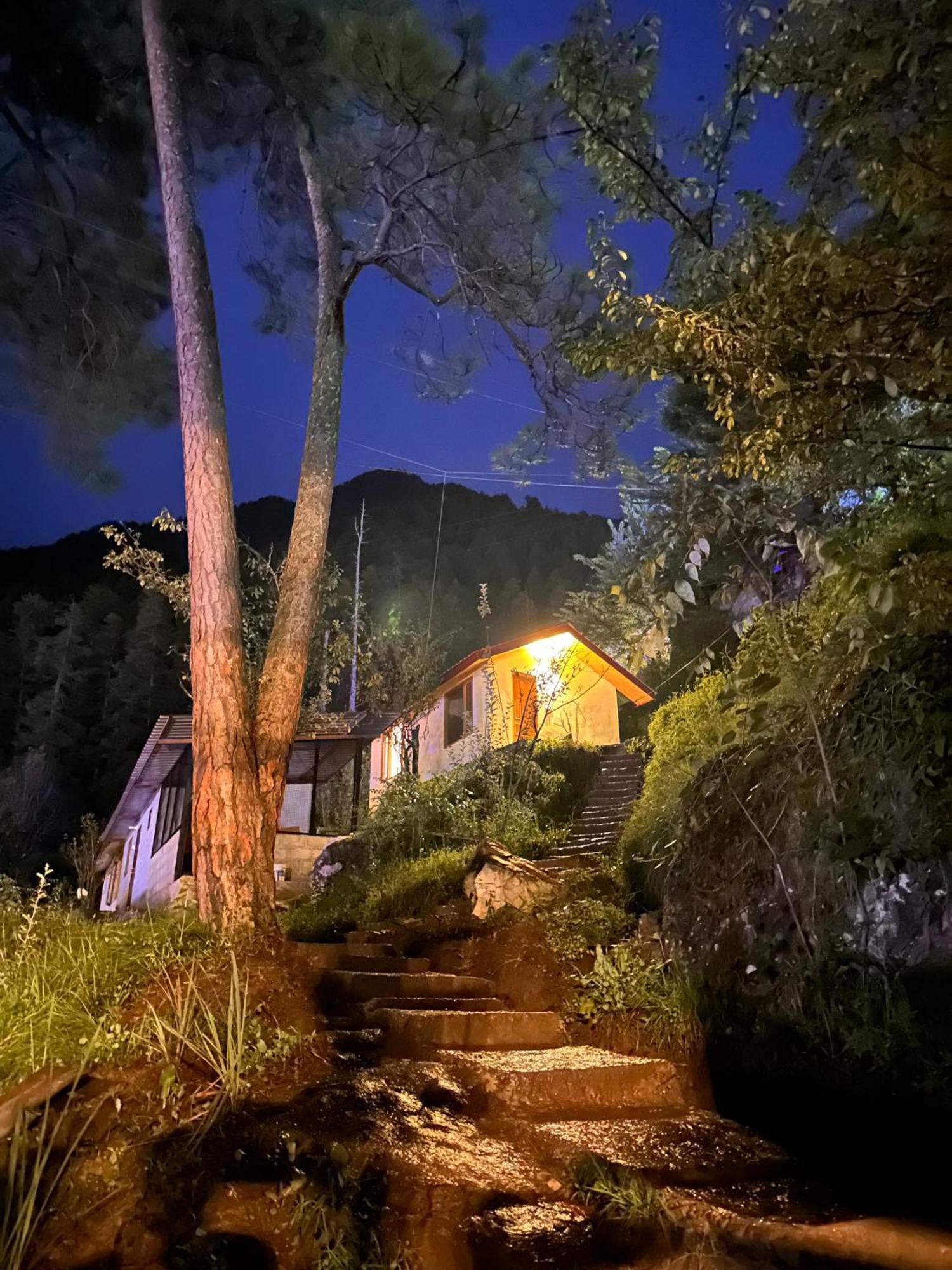Ahava Kasol Riverside Cafe And Cottages Exterior foto
